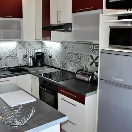 Beautiful 2+2 Family Zaton Апартаменты